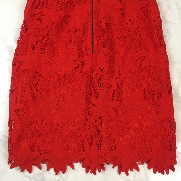 LAST DAY TO PURCHASE! ASTR The Label Daniel Off-the-Shoulder Lace Dress - Picture 15 of 16